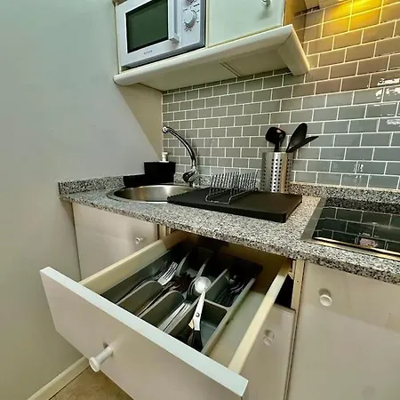 Estudio Completamente Equipado